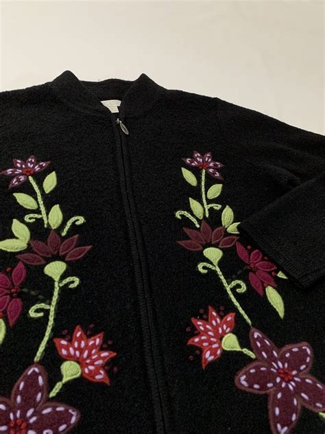 1990's Embroidery Design Zip-Up Knit Jacket | Link
