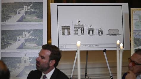 Plans revealed for 'Arc de Trump' near Lincoln Memorial | weareiowa.com