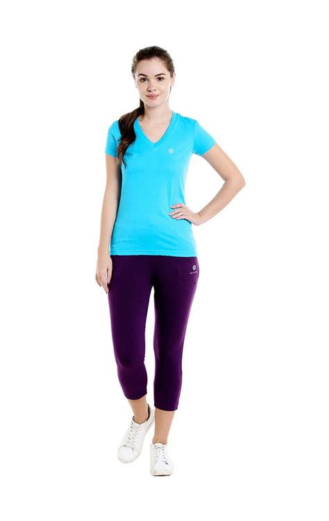 Buy Bodyactive Women Dark Purple Capris-LC1-DPU Online | Bodycare