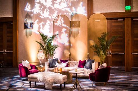 upscale resort hotel convention venus by gaylord hotel