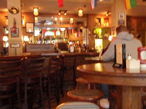 Romantic Ramblings: Review of Curragh Irish Pub in Holland
