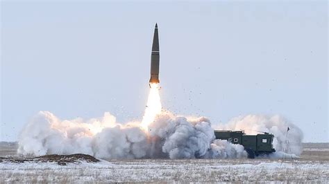 核观察｜普京宣布将在白俄罗斯部署核武器，欧洲核对抗进一步升级