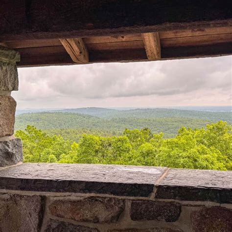 Blue Hills Reservation Skyline Loop Trail Guide; 3 Miles