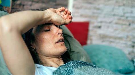 Night Sweats: Causes and Treatments - GoodRx