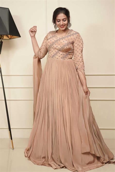 Chiku Gown – Mahek Designs