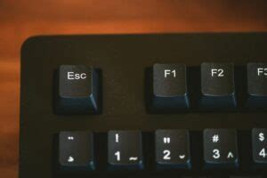 ESC Computer Key 的图像结果