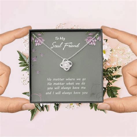 Amazing Gifts for Best Friend | Buy Best Friend Gifts Online at Fabunora