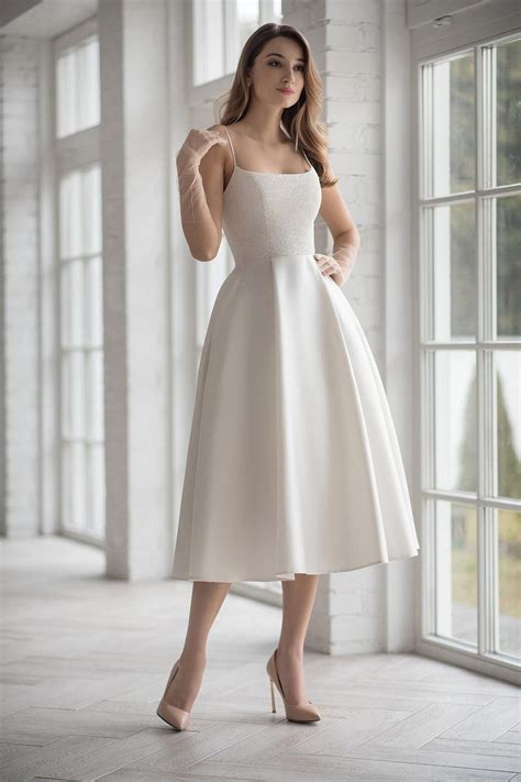 Elegant Short Wedding Dresses Top 10 elegant short wedding dresses - Find the Perfect Venue for ...
