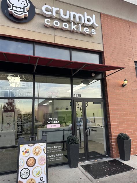 Crumbl Cookies Near Chicago at Daryl Pulver blog