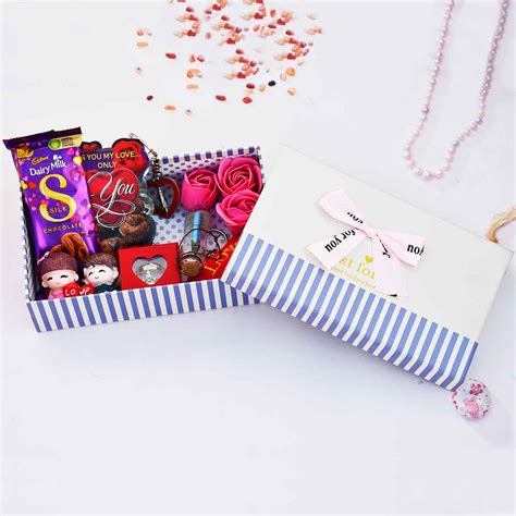 Order Valentine's Day Gift | Love Gift for G | Upto 60% off