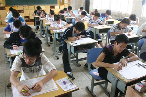 高考成绩列入留学申请重要材料，启德教育发布《中国学生低龄留学白皮书—本科篇》_数据