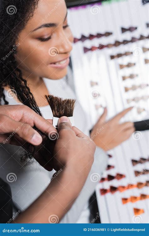 Hairdresser Holding Hair of African American Stock Image - Image of ...