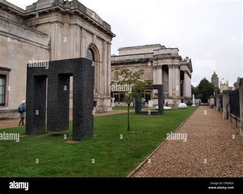 Fitzwilliam art gallery hi-res stock photography and images - Alamy