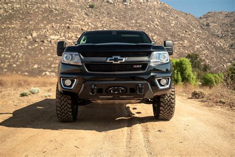 2015-2020 Chevy Colorado Centric Front Bumper | DV8 Offroad