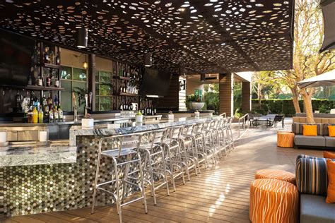 Woodland Hills Hotels in Warner Center | Warner Center Marriott ...