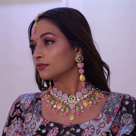 Buy Kundan Floral Design Necklace Set Online | Meenakari Floral & Gold ...