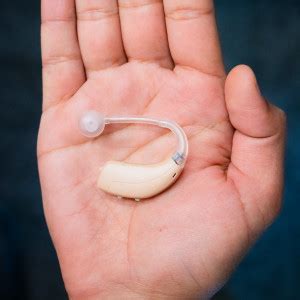 Vesuvio XTM XP P4 - 8 Channels Noise Cancellation Affordable Hearing ...