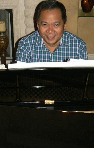 Dr. Mark Asperilla puts others first | News Archives | yoursun.com