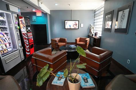 East Side Club - NYC's Gay Sauna