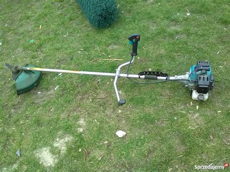 Shop Makita EM2500U Petrol Brushcutter at low prices