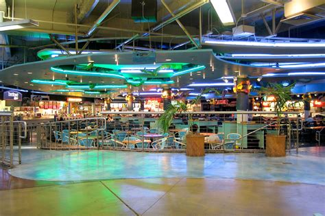 Ala Moana Center - Hawaii’s Grand Outdoor Shopping Experience - Go Guides