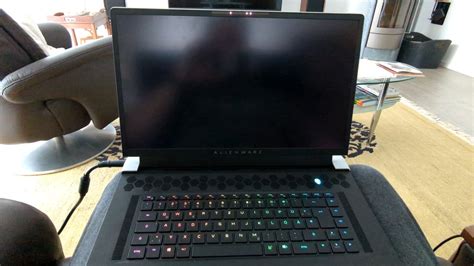 Alienware Monitor Black Screen 的图像结果