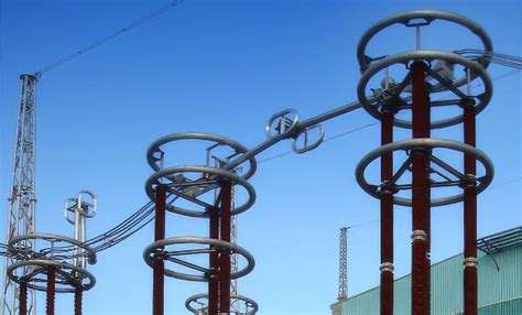 Disconnectors for AIS Substations, HVDC and Railways | GE Vernova