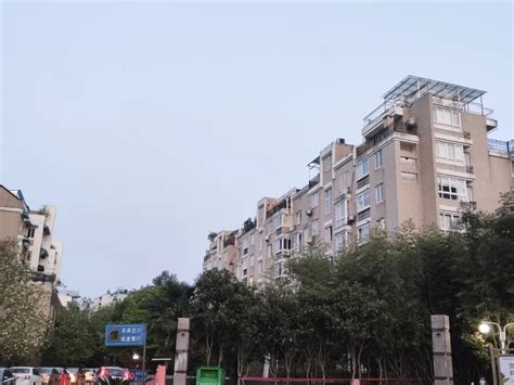 丽阳街上新规划一块商住用地，是实验学区，限高60米 - 老白谈天 - 丽水在线-丽水本地视频新闻综合门户网站