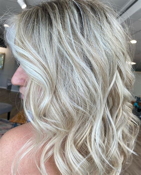 35 Platinum Hair Shades Ideas to Brighten Your Look - Hood MWR