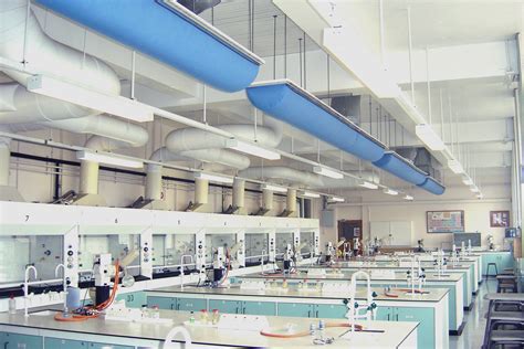 Pharmacy / Labs / Cleanrooms | India FabricAir