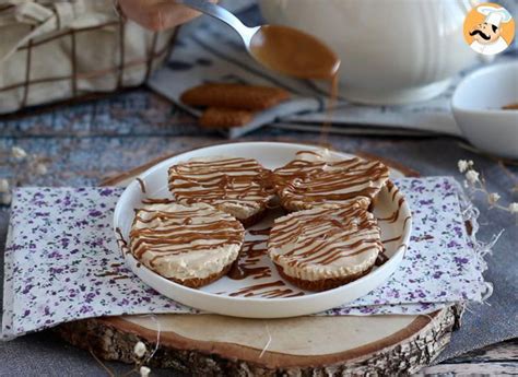 No-bake speculoos cheesecakes