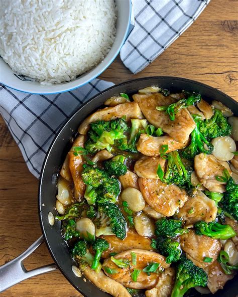 Healthy Takeout-Style Velvet Chicken Recipe : r/EatCheapAndHealthy