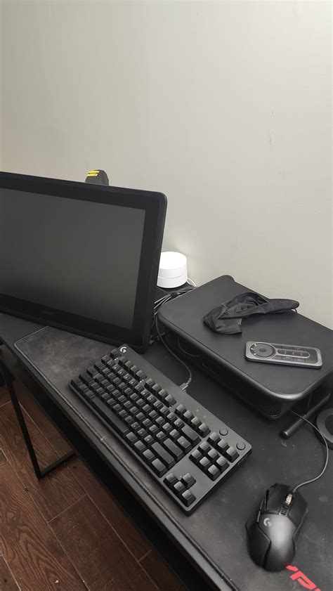 Will this placement on my desk affect wifi speeds? : r/GoogleWiFi