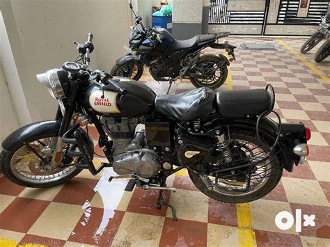 Royal Enfield Classic 350, 5 years - Motorcycles - 1795912109