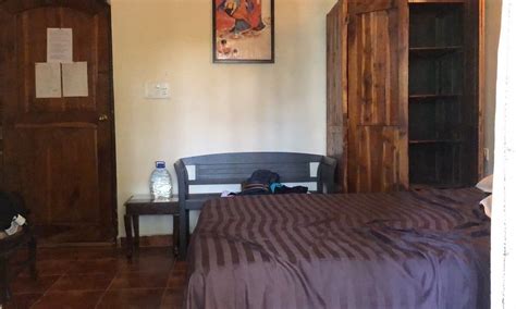 SEA BREEZE VILLAGE BAGA BY APRICUS (Goa/Calangute) - Hotel Reviews ...