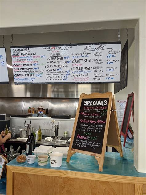 Menu at Sea Harvest Moss Landing restaurant, Moss Landing