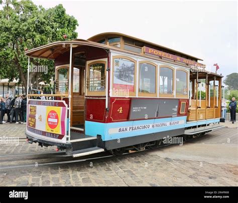 Antique cable car being pushed round at the Powell/Hyde Cable Car ...