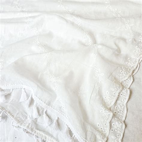 EID SPECIAL-Pure Mul Cotton White Self Design Embroidered Dupatta ...