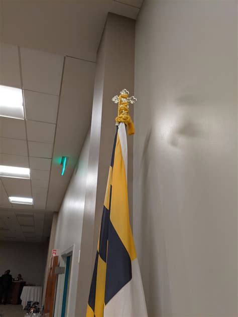 Oak Crest Village. Crest view hall. 12/9/22 : r/GoldCrossBottony