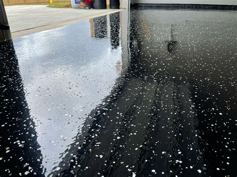Epoxy Flooring & Garage Floor Coating Services | Lakeland, FL