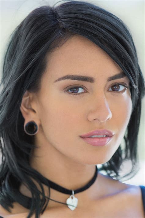 Janice Griffith's Instagram, Twitter & Facebook on IDCrawl