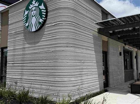 Starbucks Unveils Its First 3D-Printed Outlet