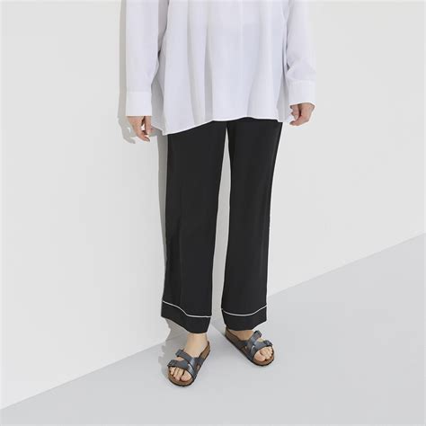 Buy Black Yao Balance Birko-Flor Online in India - BIRKENSTOCK