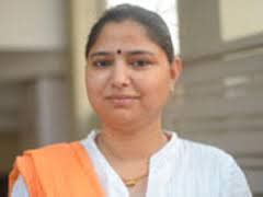 Priyanka Singh Rawat Contestant for 2014 Loksabha, MP of Uttar Pradesh ...
