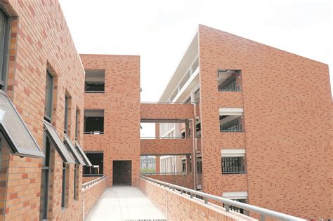洪湖市：逸群实验学校落成，九月正式开学 - 荆州市住房和城乡建设局