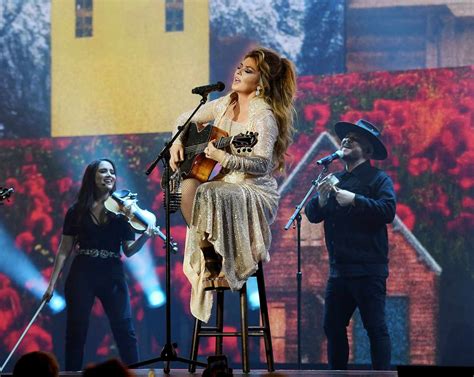 All About Shania Twain's Energetic New Vegas Residency Show