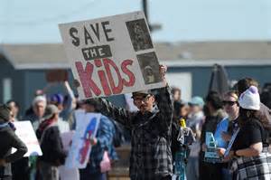 Minnesota father and 5-year-old son released from ICE detention ...