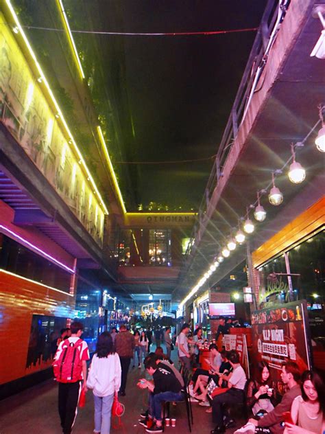 广州沿江路酒吧街好玩吗,广州沿江路酒吧街景点怎么样_点评_评价【携程攻略】