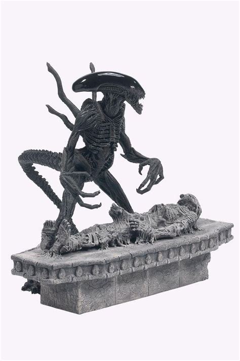 Image result for Alien Battle Macfaren