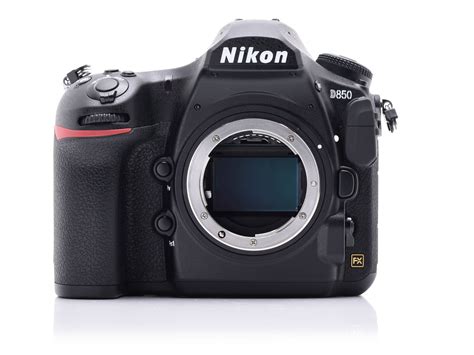 Nikon D850 Hands-On Review